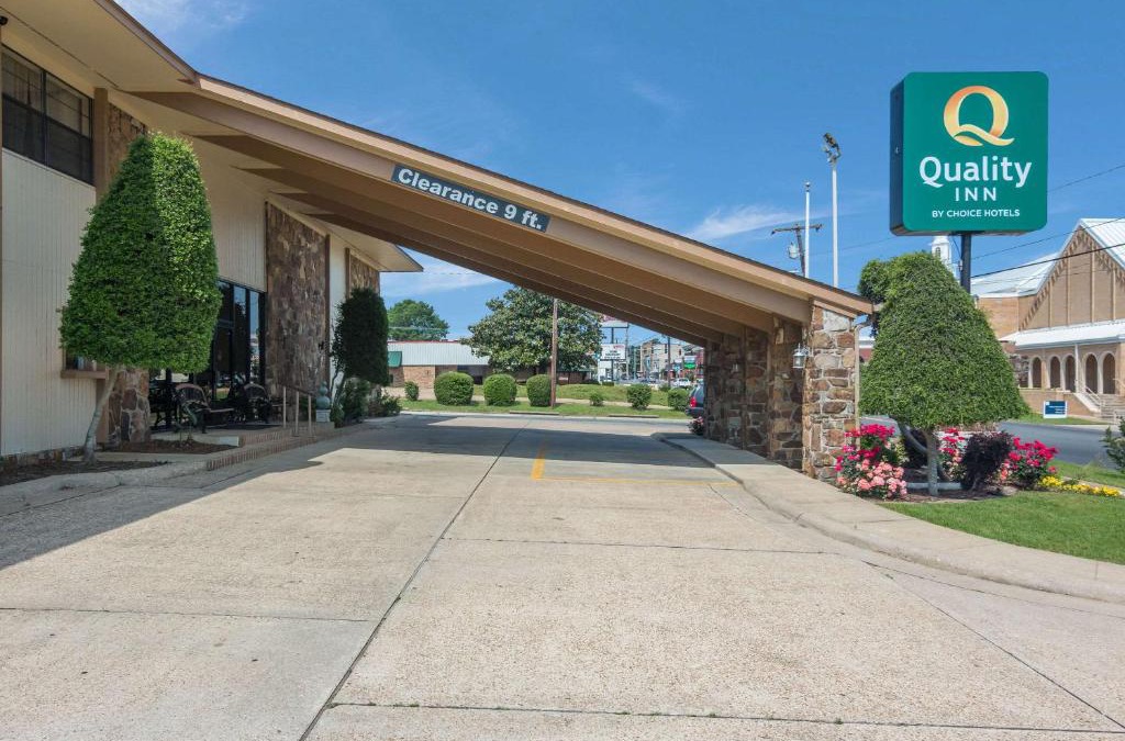 Magnolia Hotel | Quality Inn Magnolia