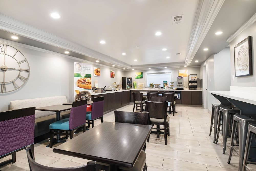 Marble Falls Hotel | Quality Inn Near Lake Marble Falls