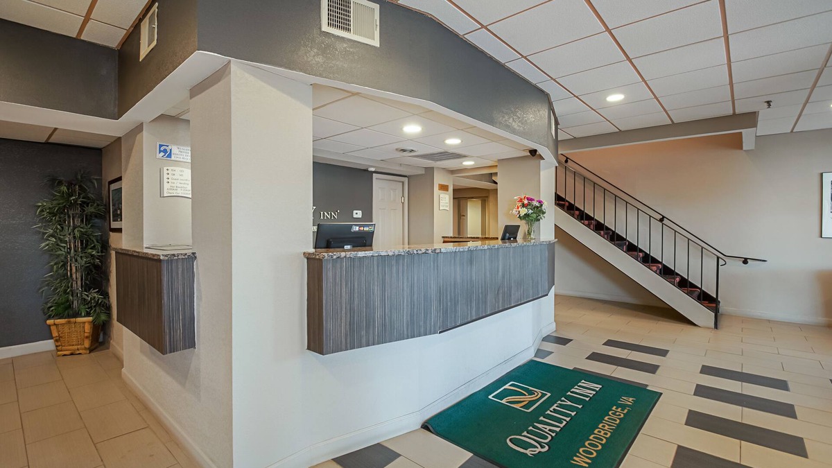 Woodbridge Hotel | Quality Inn near Potomac Mills