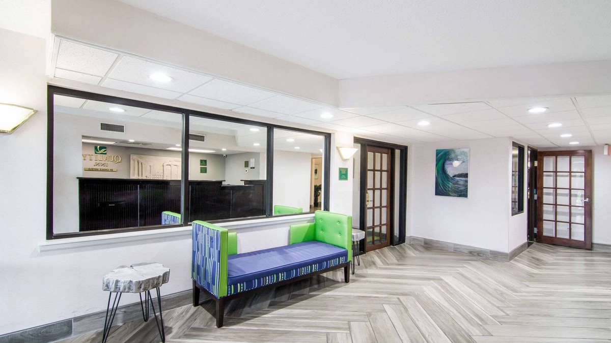 Saraland Hotel | Quality Inn near University of Mobile