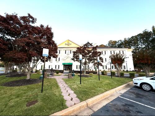 Newnan Hotel | Quality Inn Newnan - Atlanta South