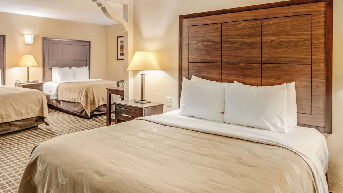 Ozona Hotel | Quality Inn Ozona I-10