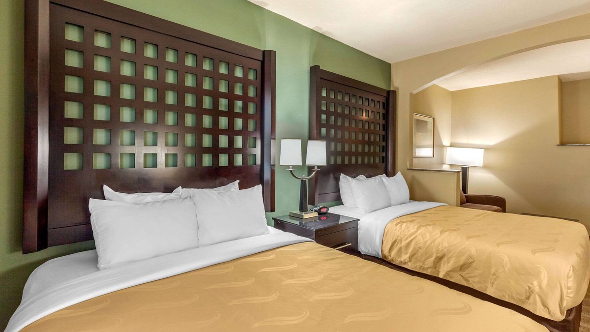 Durant Hotel | Quality Inn & Suites Durant