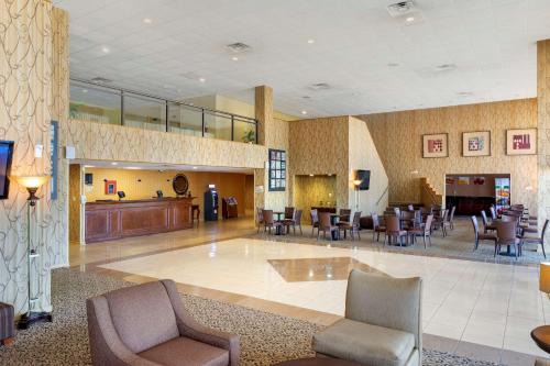 Greensboro Hotel | Quality Inn & Suites - Greensboro-High Point
