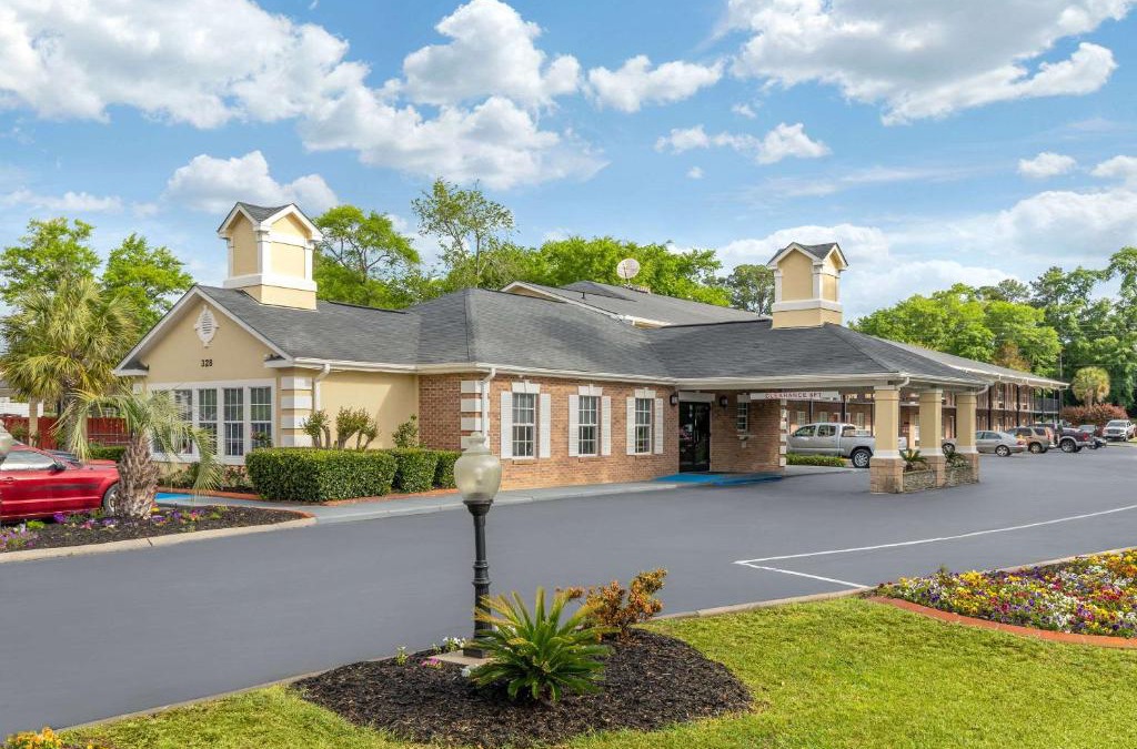 Lexington Hotel | Quality Inn & Suites Lexington