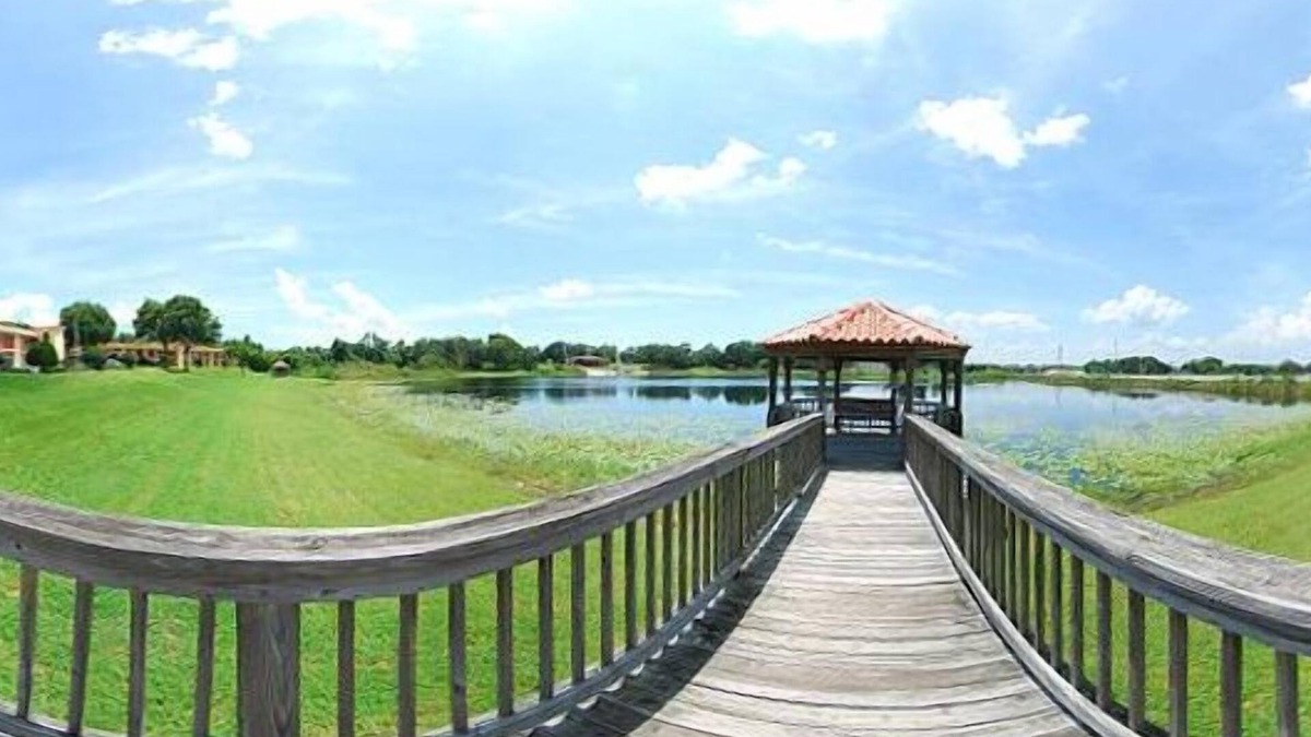 Mount Dora Hotel | Quality Inn & Suites Mt Dora North