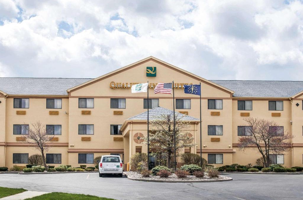 South Bend Hotel | Quality Inn & Suites South Bend Airport