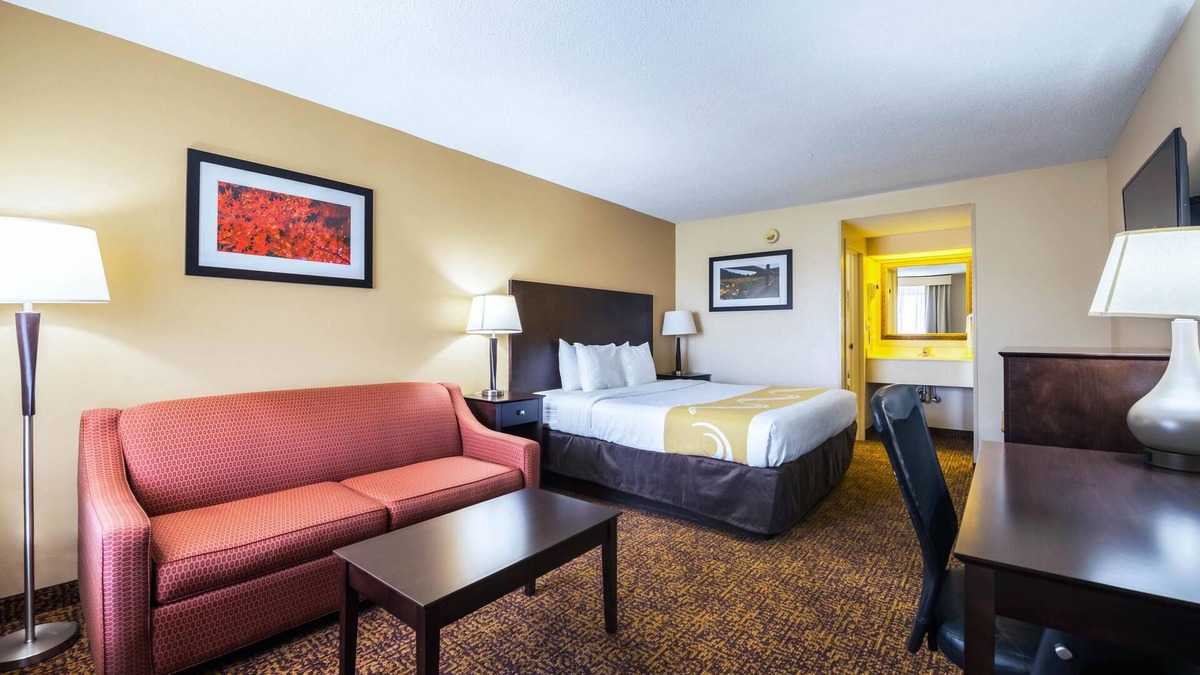 Dillon Hotel | Quality Inn & Suites