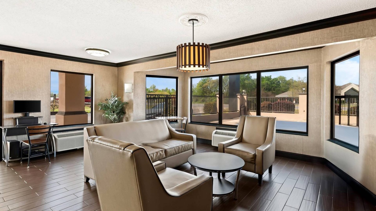Dumas Hotel | Quality Inn & Suites