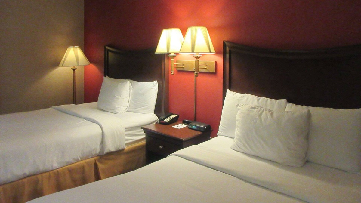 Owego Hotel | Quality Inn & Suites