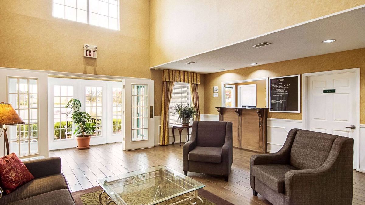 Thomaston Hotel | Quality Inn Thomaston