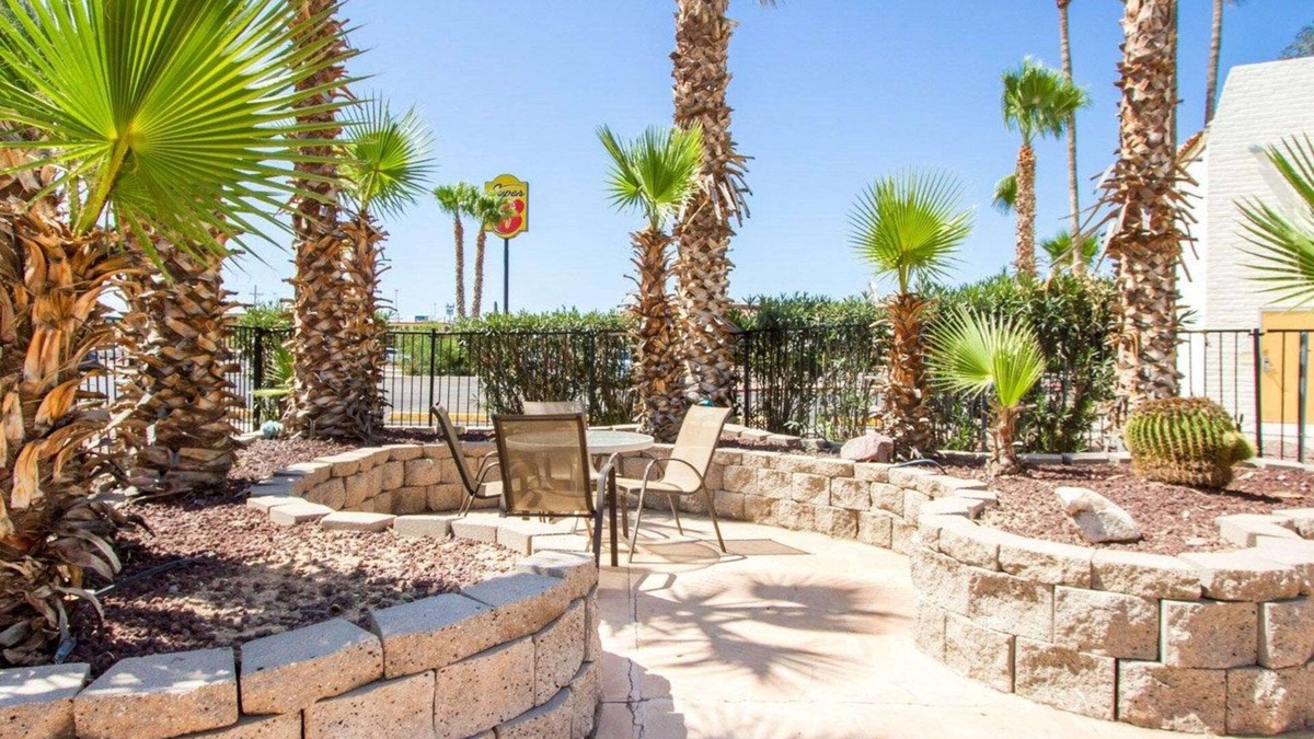 Downtown Tucson Hotel | Quality Inn Tucson Downtown near Convention Center