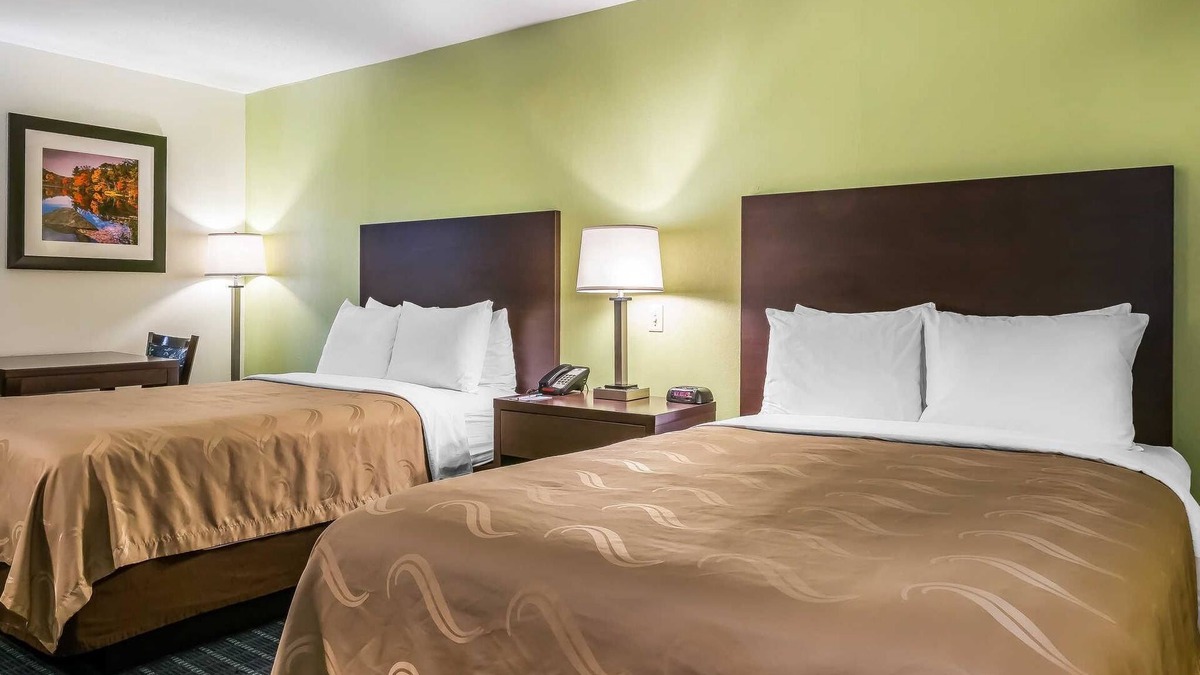 Jackson Hotel | Quality Inn