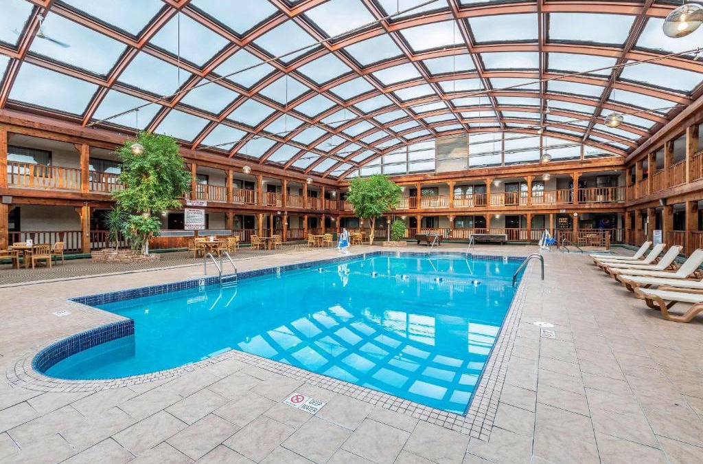 Rib Mountain Hotel | Quality Inn Wausau