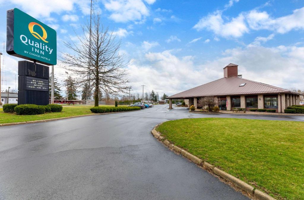 Wooster Hotel | Quality Inn Wooster