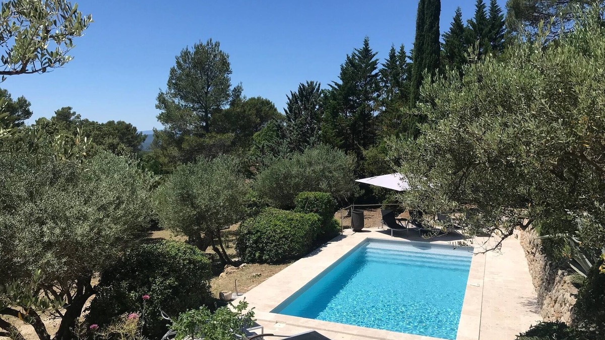 Lorgues House | Quality services, beautiful house for 8 people, comfort and calm