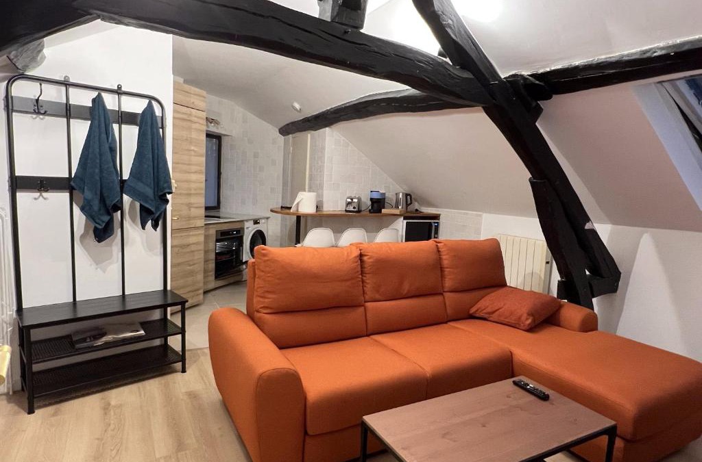 Saint-Germain-en-Laye Apartment | Quality Suites - Proche Versailles Paris - Parking Gratuit