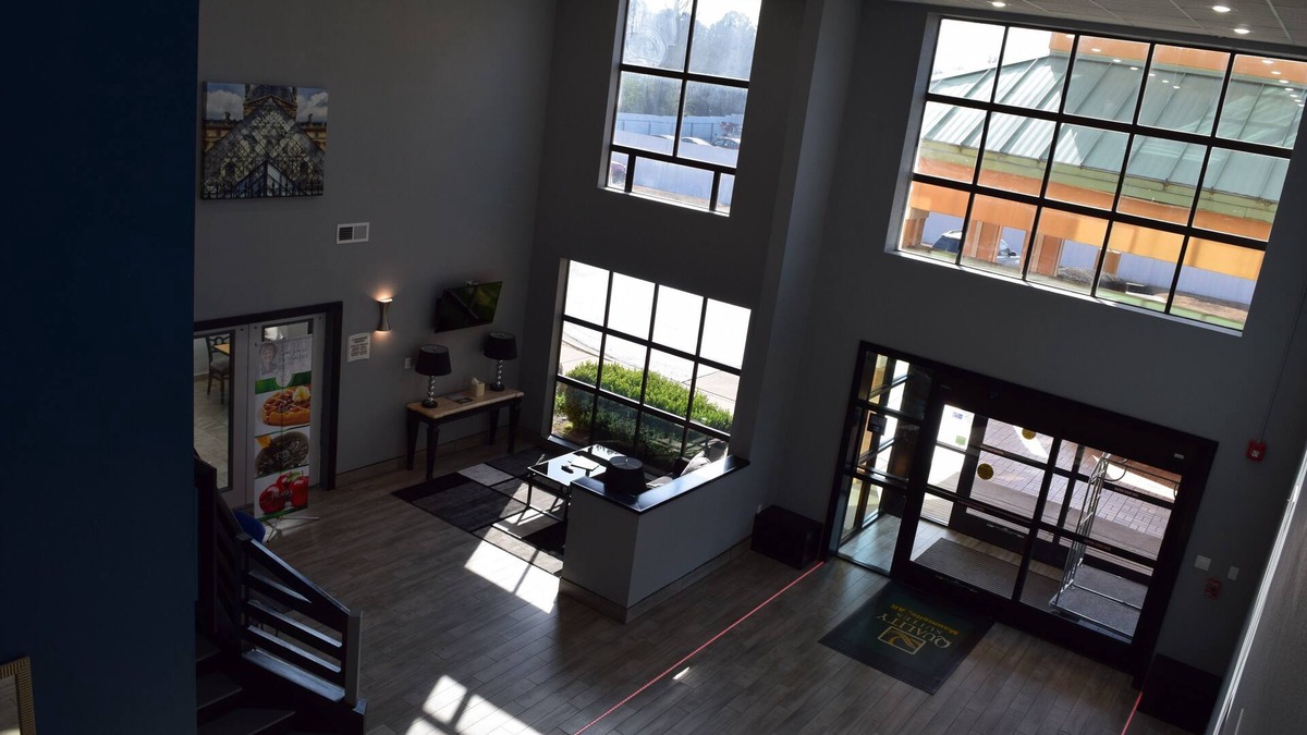Maumelle Hotel | Quality Suites Maumelle - Little Rock NW