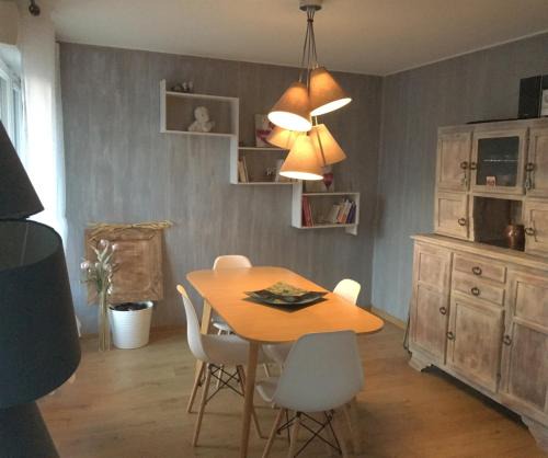 Magny Apartment | Quatre à Metz