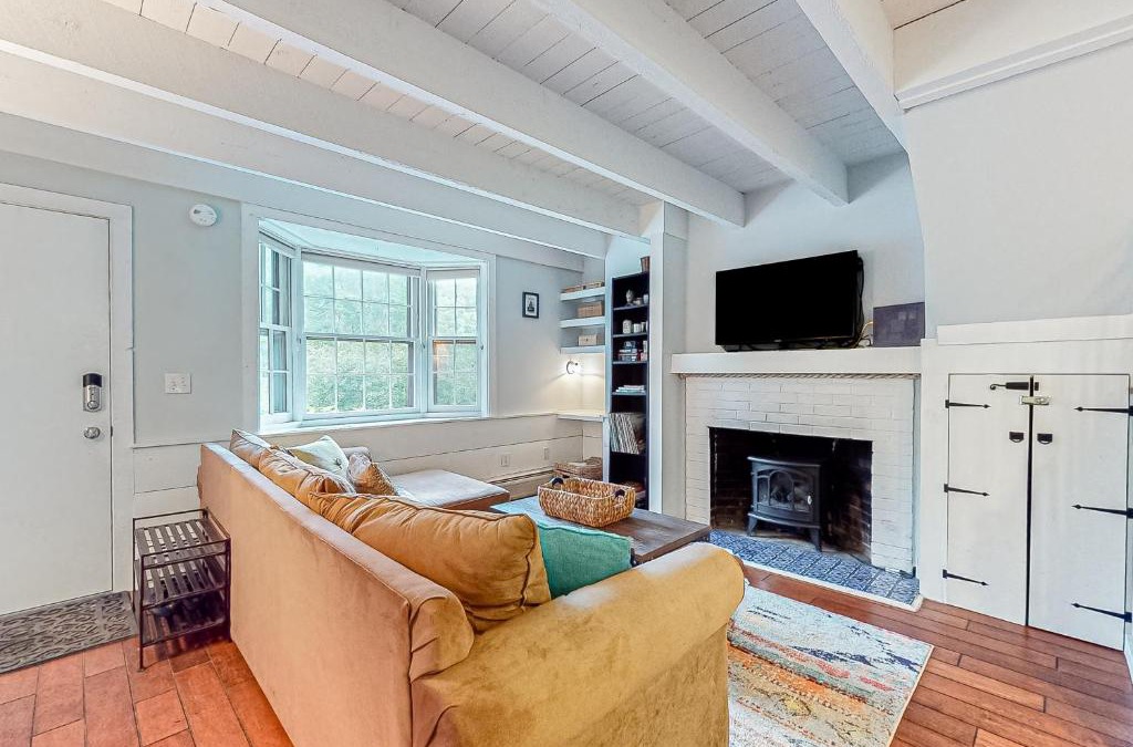 West Hartford Apartment | Quechee Condo