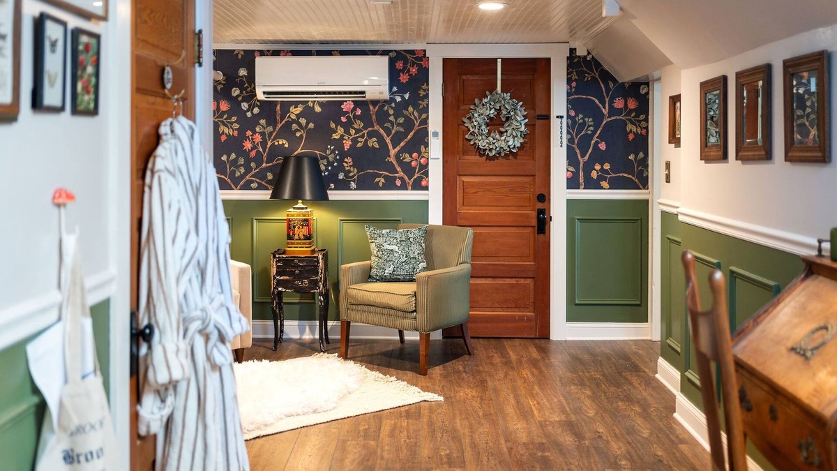Staunton Apartment | Queen City Hideaway - walk downtown, newly reno, classic, and cozy with views!