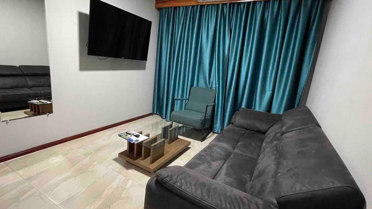 Paramaribo Apartment | Queen's Two Bedroom Apartment