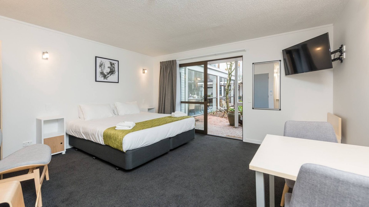 Richmond Hotel | Queen Street Studios