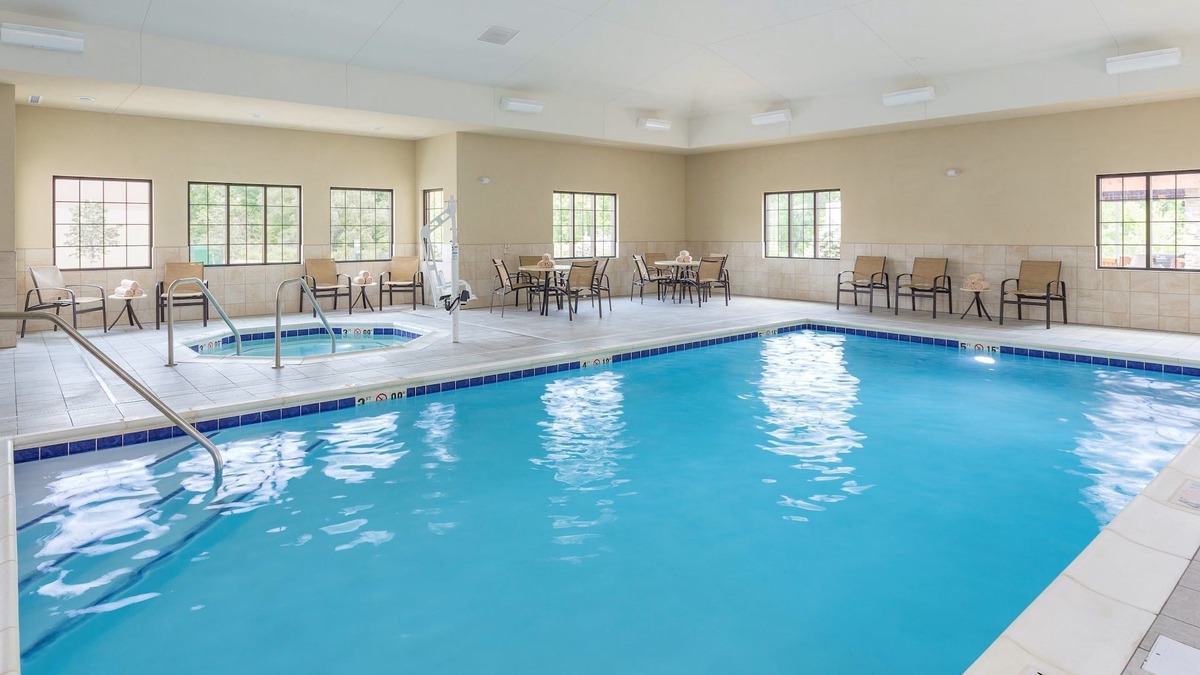 Canton Condo | Queen Suite | Free Daily Breakfast, Shared Hot Tub + Pool