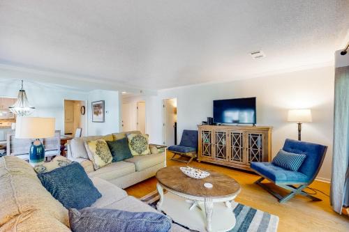 Palmetto Dunes House | Queens Grant 653
