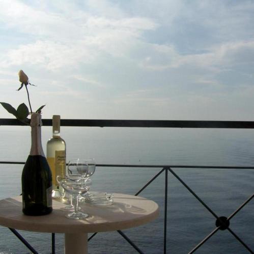 Peiraiki Hotel | Queens Leriotis Hotel