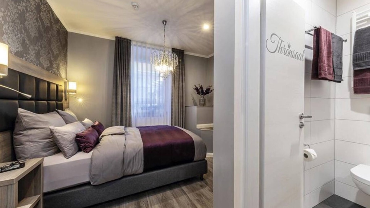 Rhens Apartment | Queensize apartment - Haus Burgenheimat