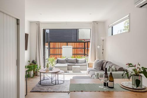 Arthur's Point Apartment | Queenstown, Modern, Luxury, Biking, Hiking, Walks