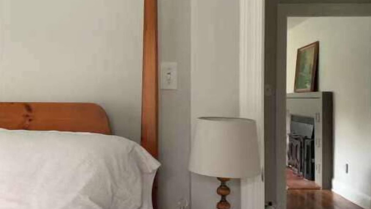 North Chesterfield House | Quiet 50s Rancher in Bon Air