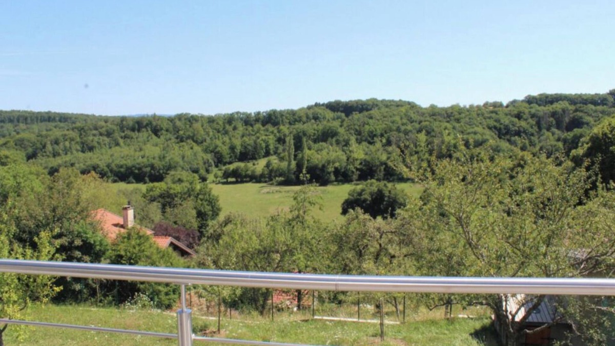 Bondeval Apartment | Quiet accommodation in the countryside, close to nature, towns nearby