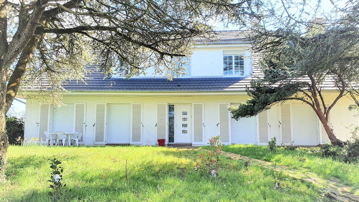 Berck-sur-Mer Apartment | Quiet accommodation (parking, wifi, garden)