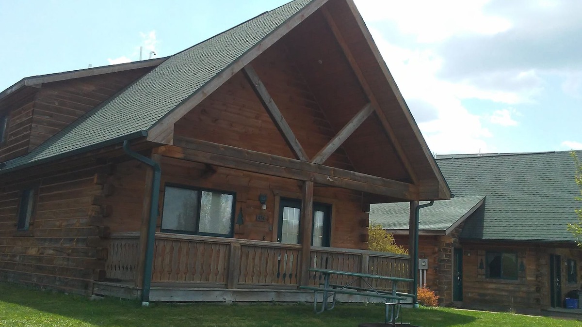 Warrens Cabin | Quiet And Beautiful!