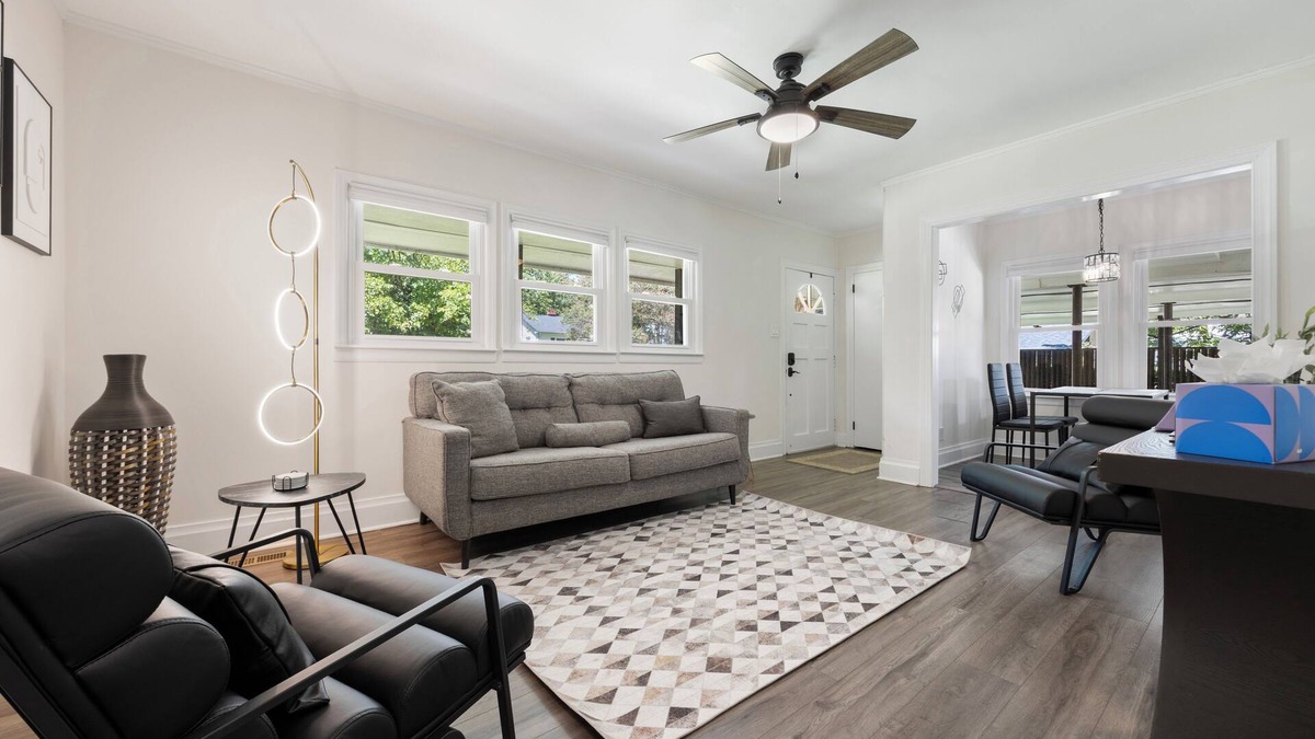 Durham House | Quiet and contemporary home in coveted Watts-Hillendale. Close to Duke/VA.