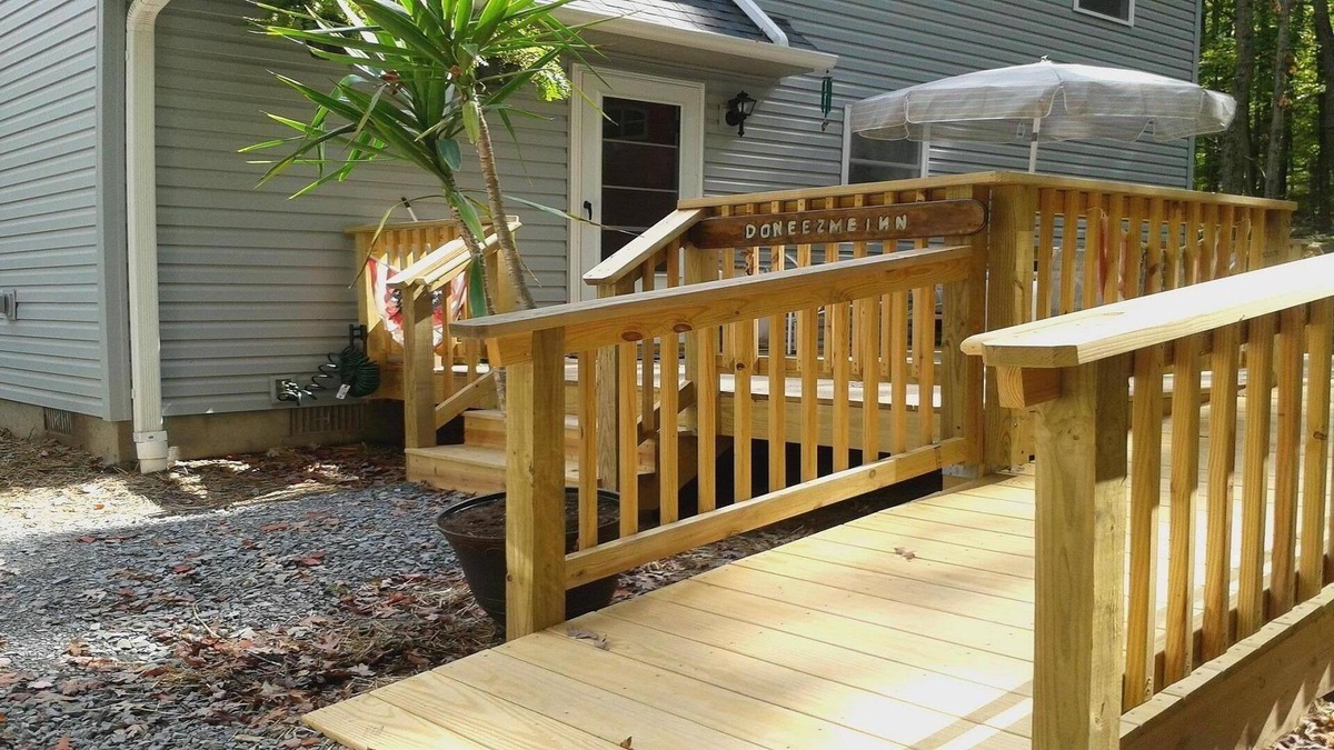 Hickory Hills Ski Chalet | Quiet and handicapped friendly place.