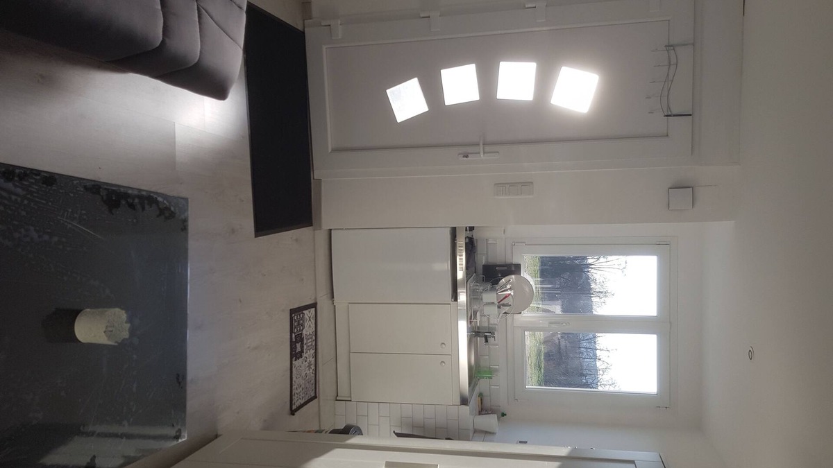 Belfort House | Quiet and sunny new studio