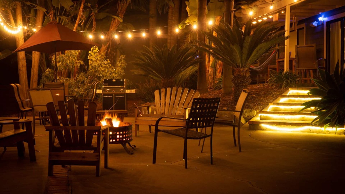Vista House | Quiet and Tranquil Vacation Getaway w/Yoga Room. Close to Theme Parks/LegoLand.