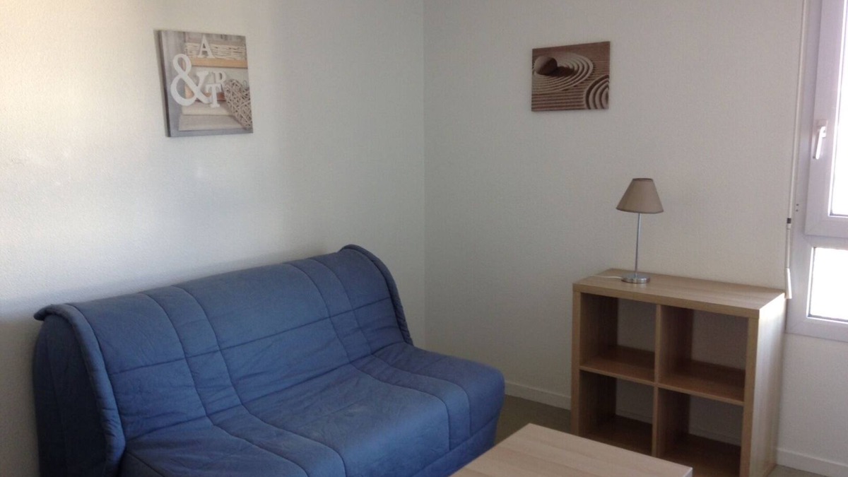 Lorient Apartment | Quiet apartment 5 km from the sea for 2 people