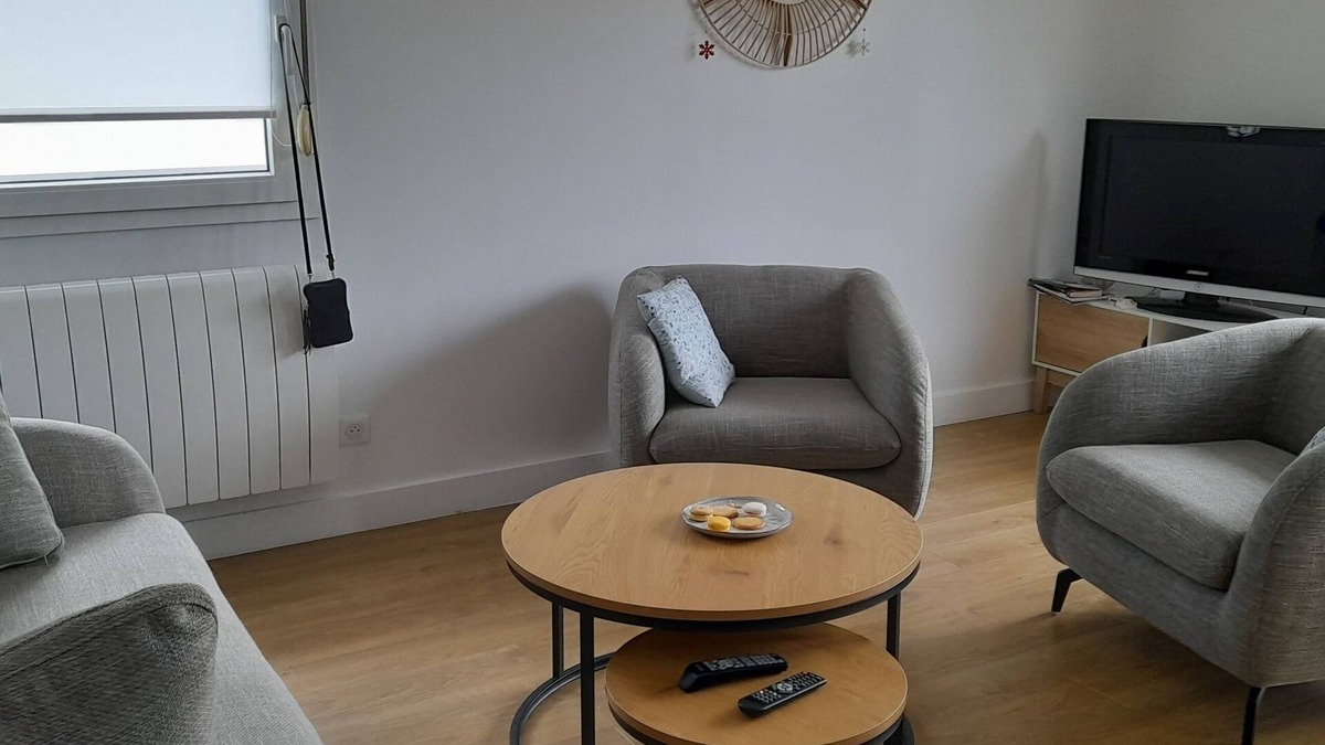 Gujan-Mestras Apartment | Quiet apartment
