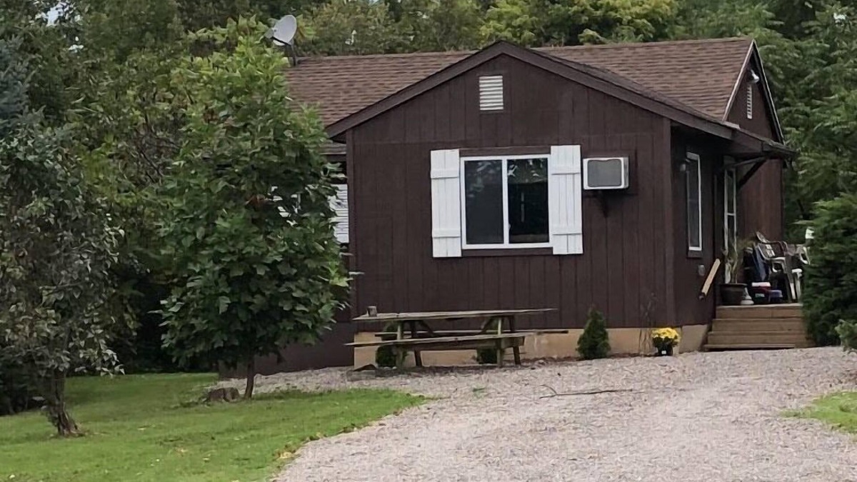 North Rose House | Quiet cabin Overlooking Sodus Bay located on 65 acres