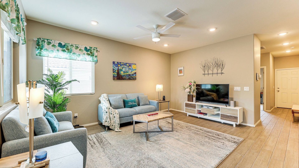Villago House | Quiet Casa Grande House Next to Villago Park!