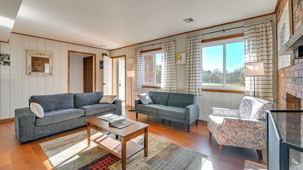 Catskill House | Quiet Catskill Getaway w/Fire Pit - Near Hiking!