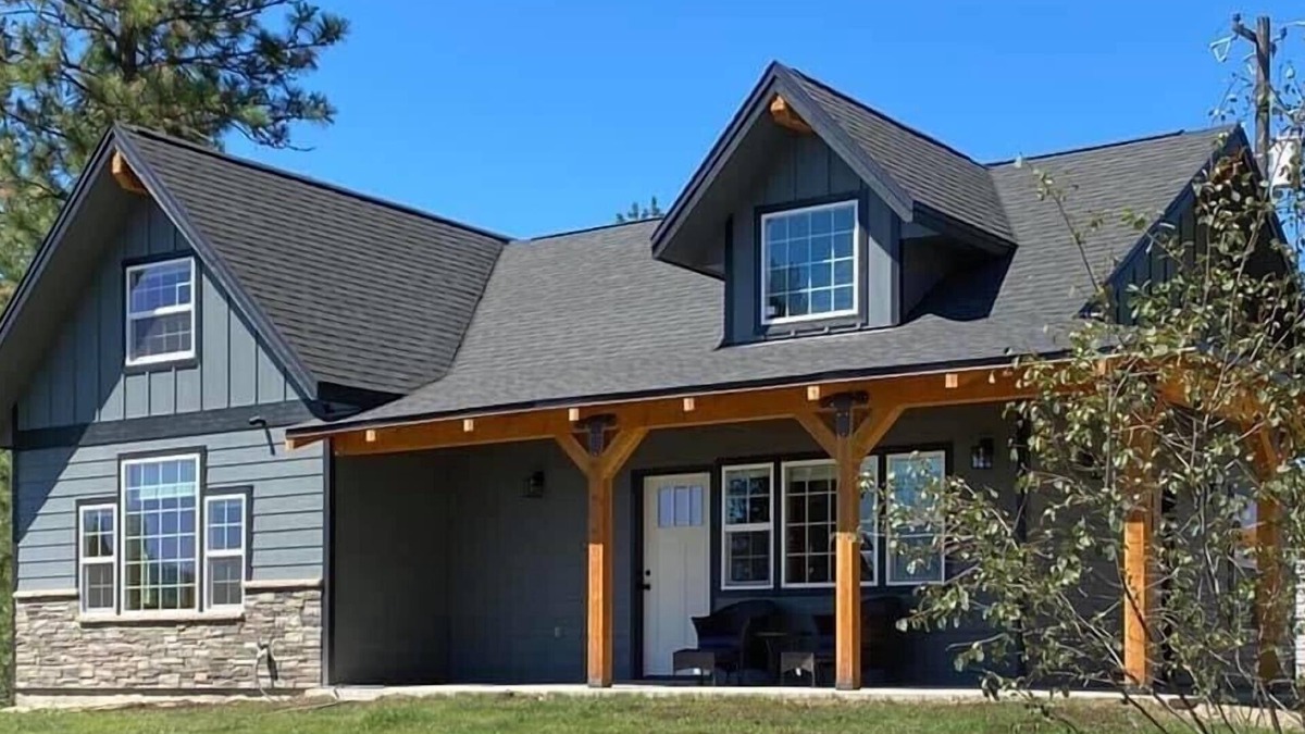 Kettle Falls House | Quiet, Comfy Columbia River Viewspot: Full Kitchen, Grill, Yard; Dogs OK