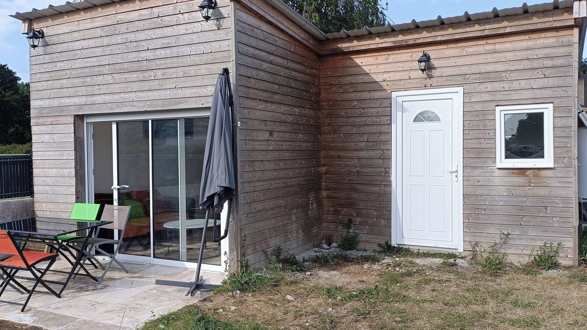 Binic-Etables-sur-Mer Ski Chalet | Quiet cottage near the sea