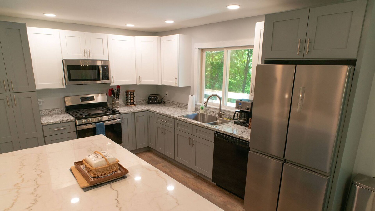 Bellaire House | Quiet cottage in the woods, near Torch Lake, Shanty Creek Resort, and Short's.