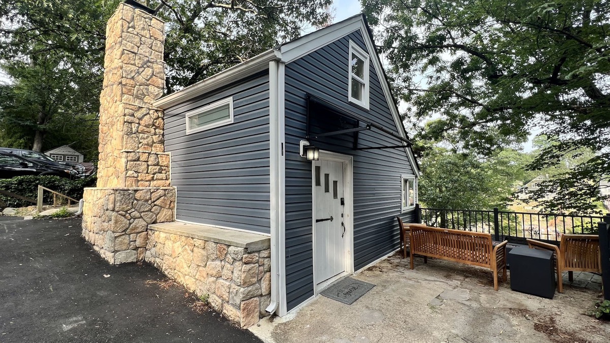 Hopatcong Cabin | Quiet Cottage Loft w/Lake Views, Fire-pit, & Patio Pet. Pet Friendly!