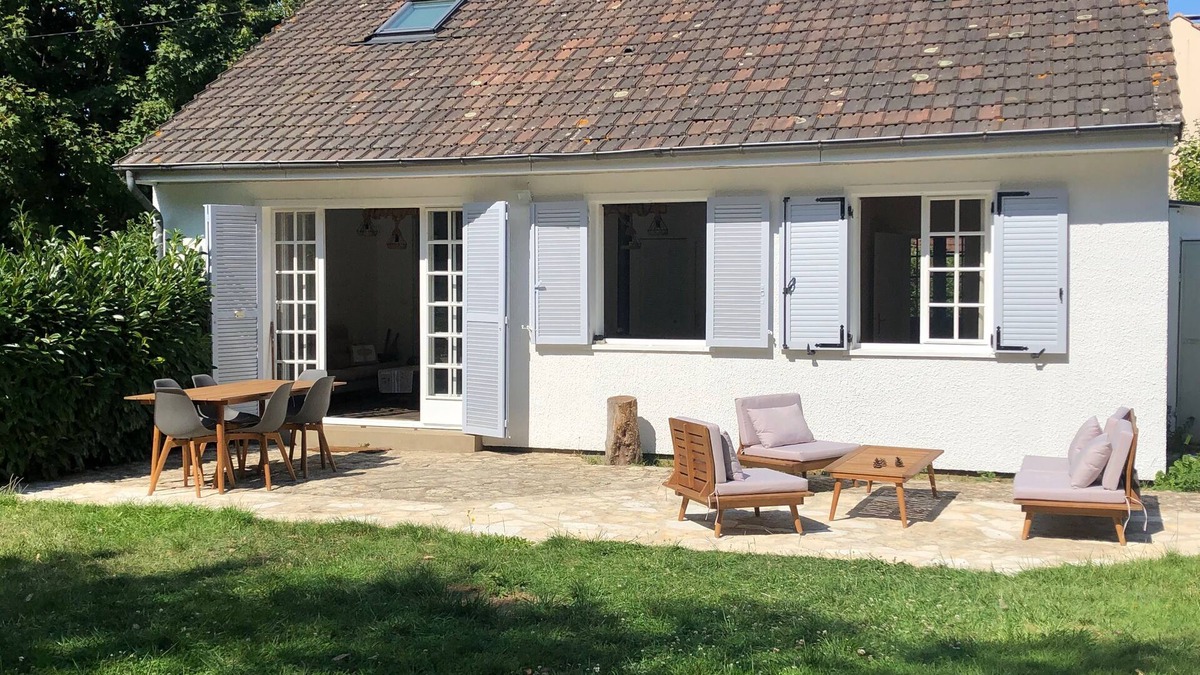 La Chapelle-en-Vexin House | Quiet country house